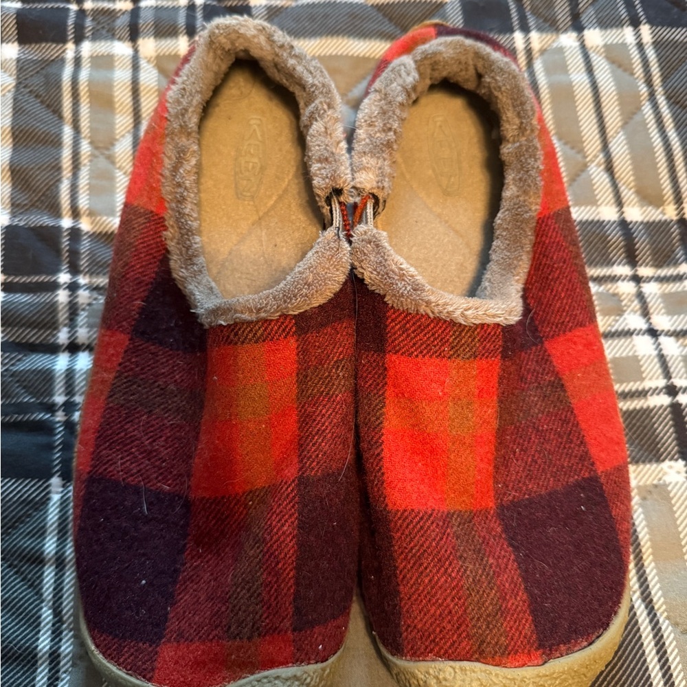Keen Red and Black Plaid Women's Slippers